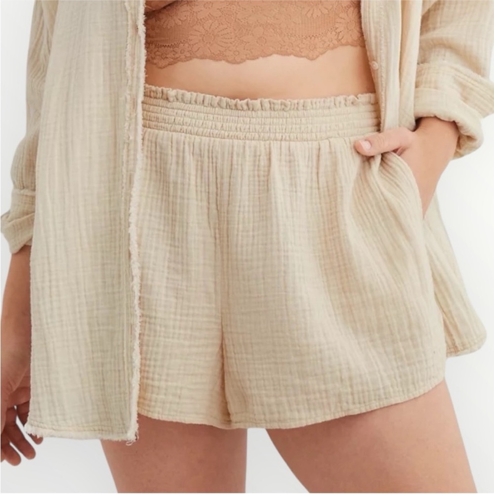 *Aerie Cream Women’s High Waist Textured Gauze Relaxed Fit Large Shorts #IR